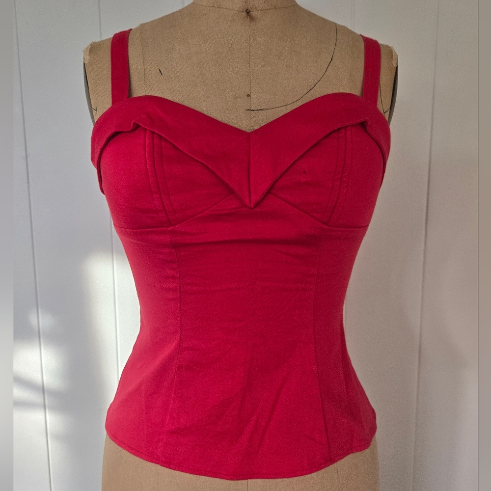 Vixen Maneater Top Red - Flaw